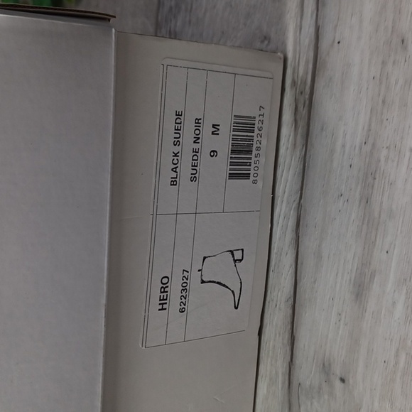 La Canadienne Suede Hero Boot NIB - Picture 12 of 13